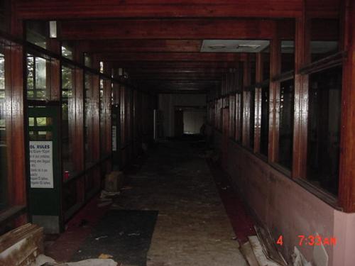 11.jpg (23299 bytes)