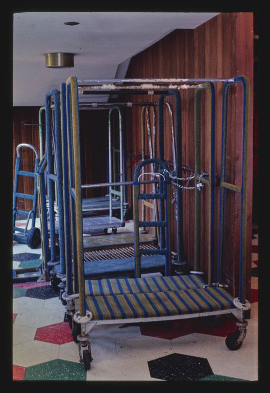 Bellhop carts
