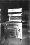 oven3.jpg (303950 bytes)