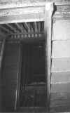 stairwell.jpg (320297 bytes)